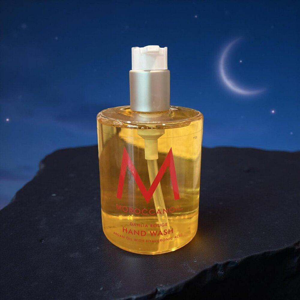 Moroccanoil Dahlia Rouge Hand Wash  12.2 oz